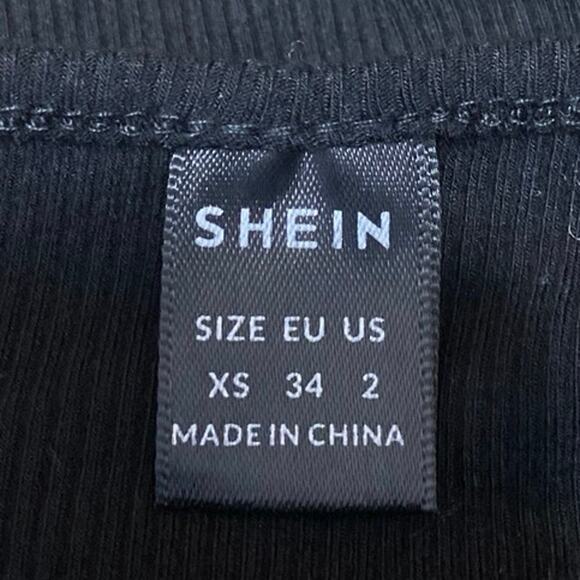 Shein Women's Black Butterfly Chain Front Rib Knit Cutout Long Sleeve Crop Top 2 - Picture 4 of 5